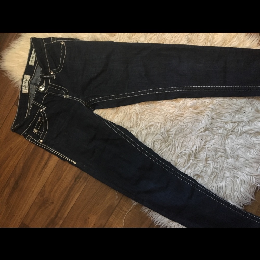 Classic Embellished Daytrip Jeans